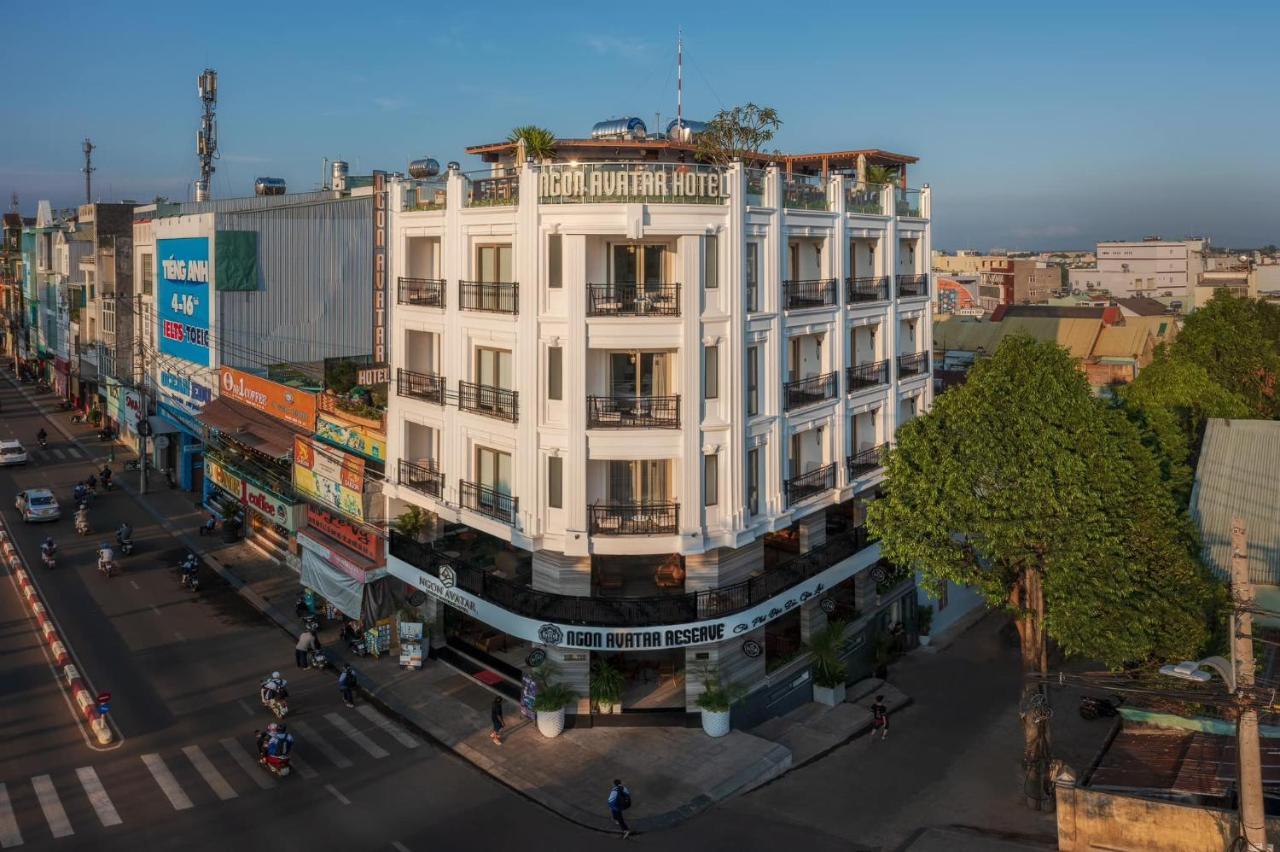 Ngon Avatar Hotel Plây Ku Exterior foto