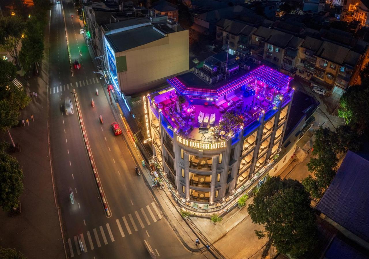 Ngon Avatar Hotel Plây Ku Exterior foto